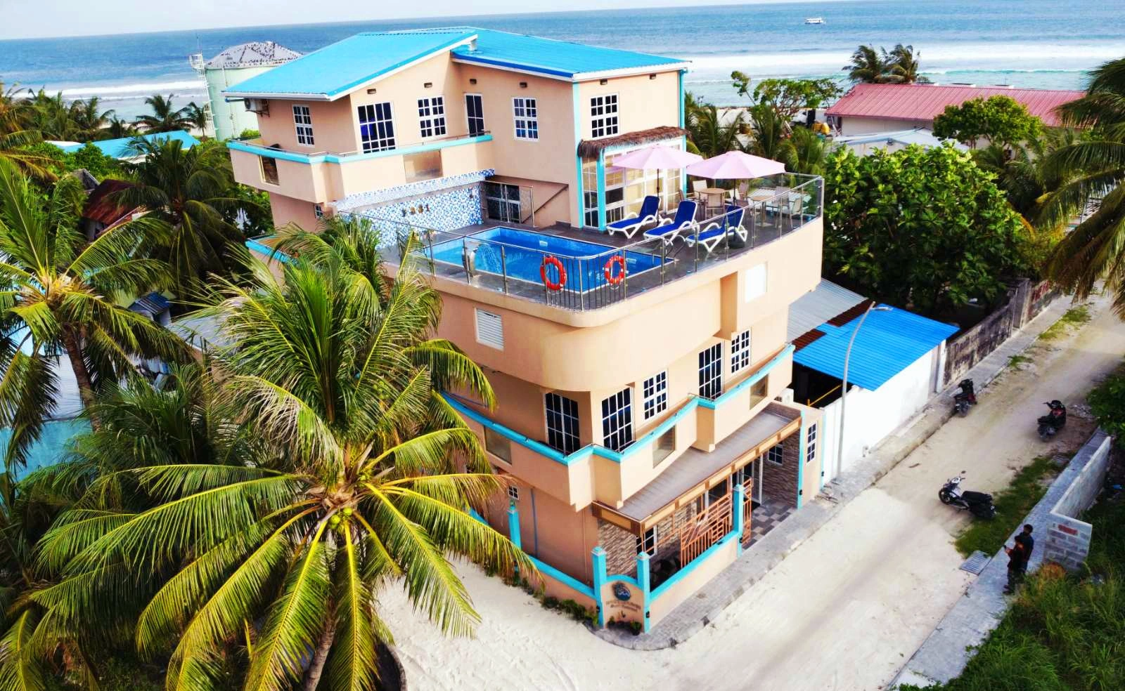 Breeze Haven Surf Retreat Pictures